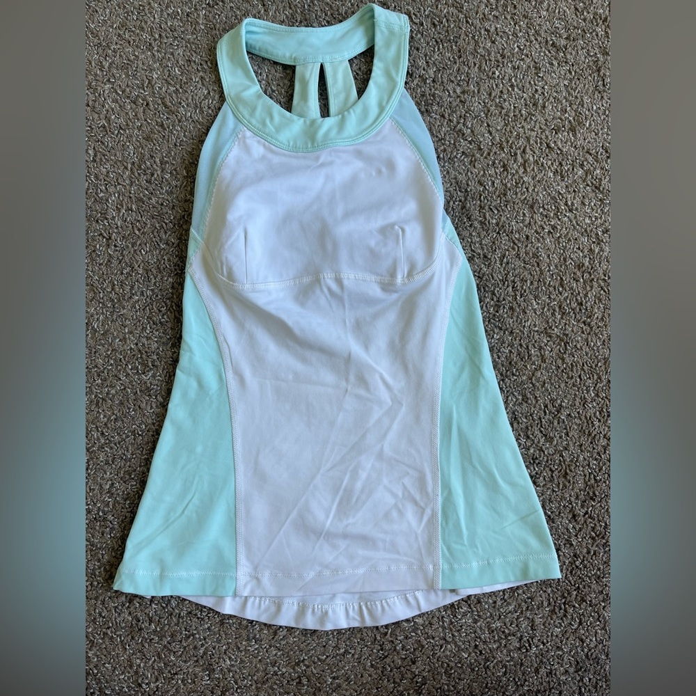 Lululemon tank top